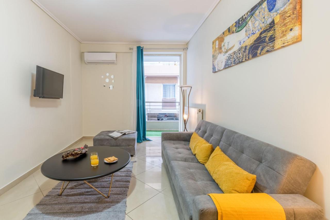Colourful Artistic Apart 100Mbps Center Of Athens Luaran gambar